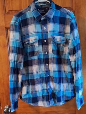 American Eagle Outfitters Blue Plaid Button-Down Shirt L Large Flannel